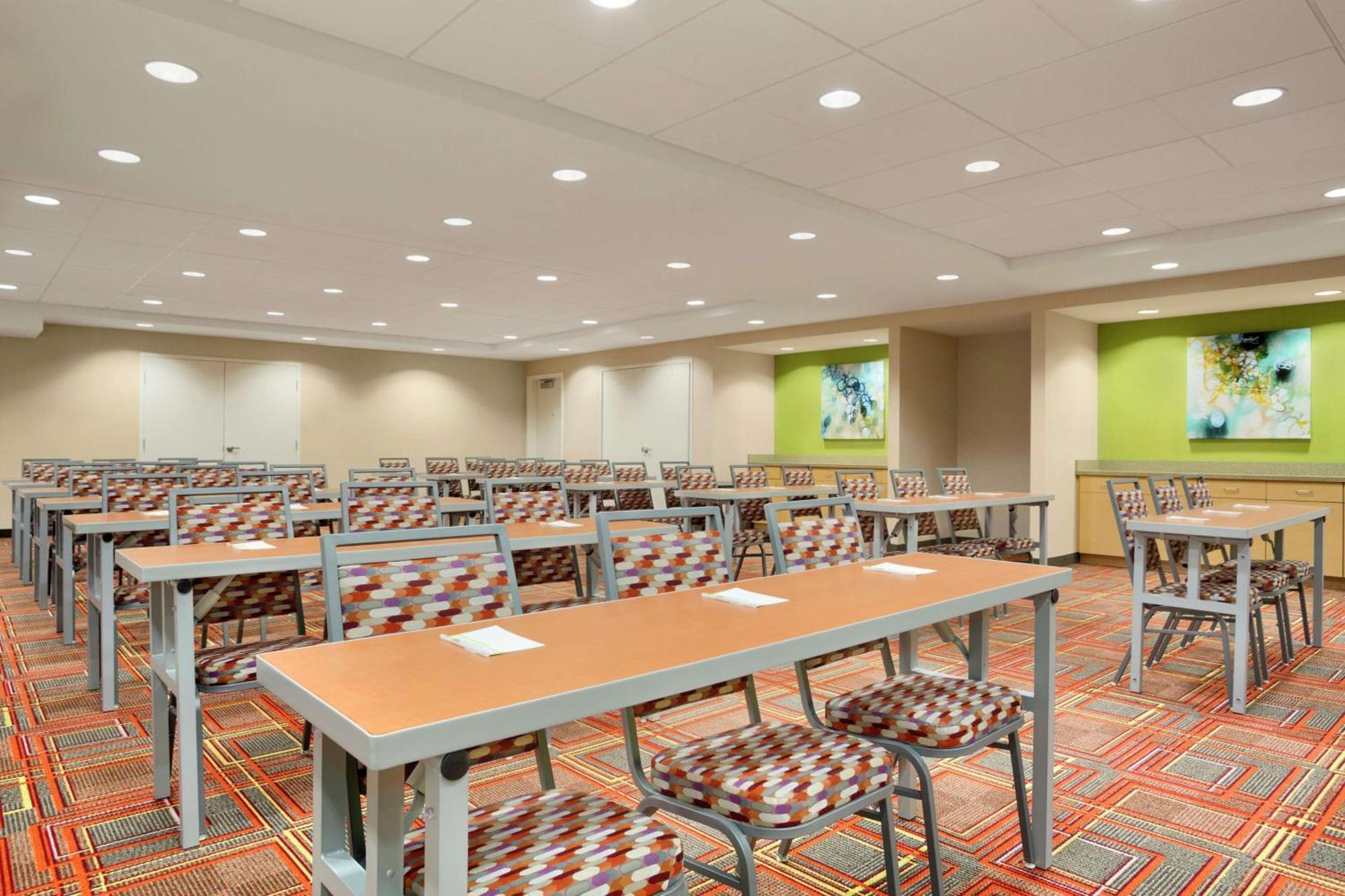 Home2 Suites By Hilton Middletown Εξωτερικό φωτογραφία